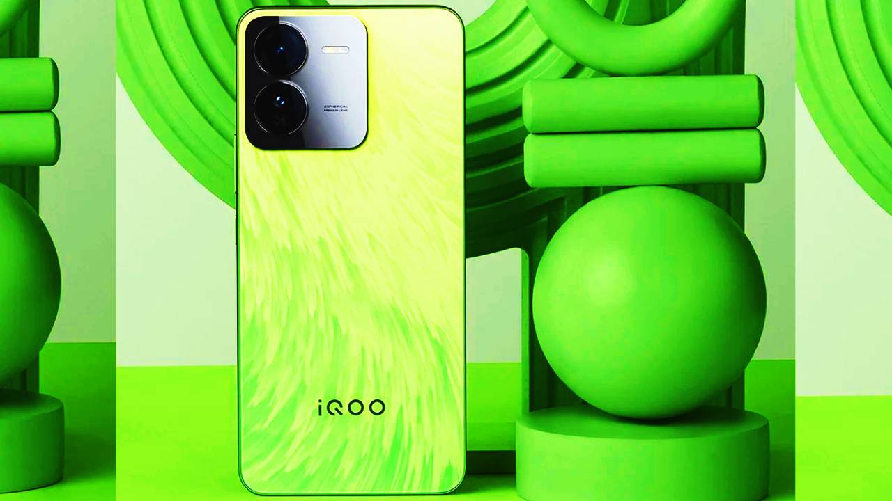 iQOO Z9 5G phone with 16MP selfie