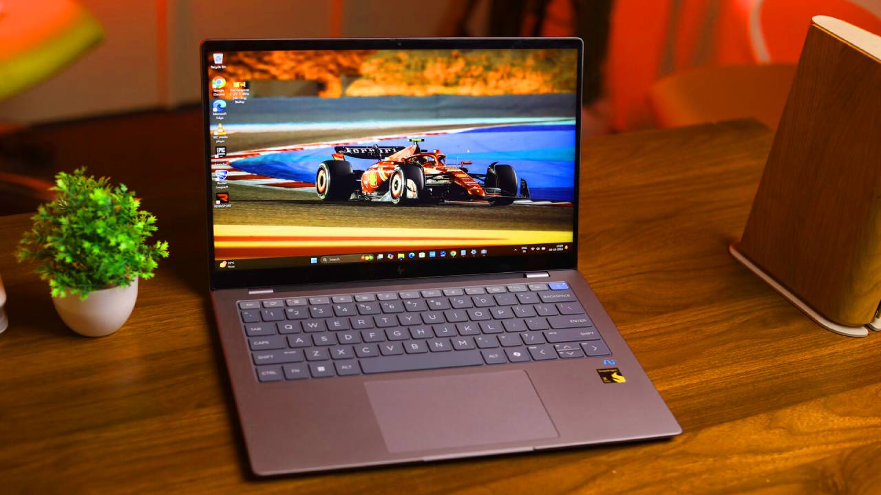 HP OmniBook 5 Laptop with 16GB RAM
