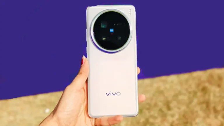 Vivo X200 Ultra 200MP camera phone